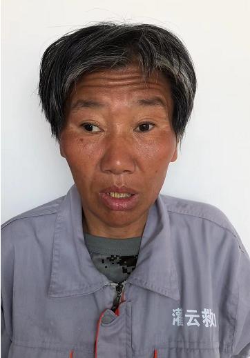 走失者照片 连云港寻亲：五旬女子被救助，穿浅蓝...