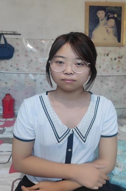 走失者照片 衡水寻亲：15岁女生被救助，高1米...