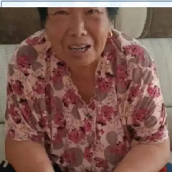 走失者照片 济宁急寻：七旬老太走失，患小脑萎缩...