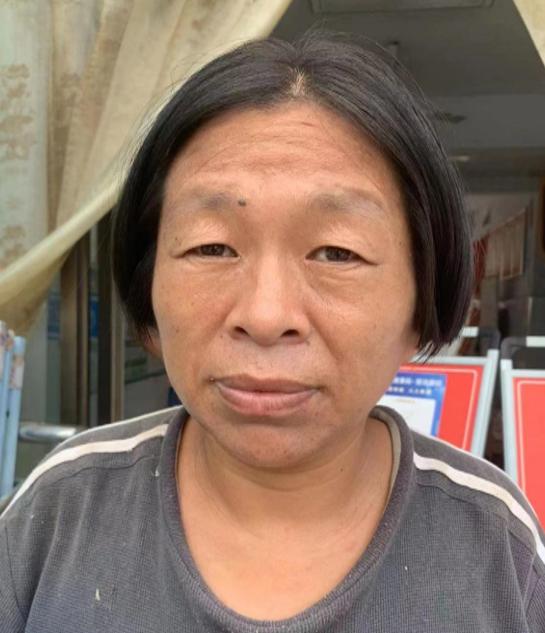 走失者照片 商丘寻亲！永城五旬女子被救助，穿灰...