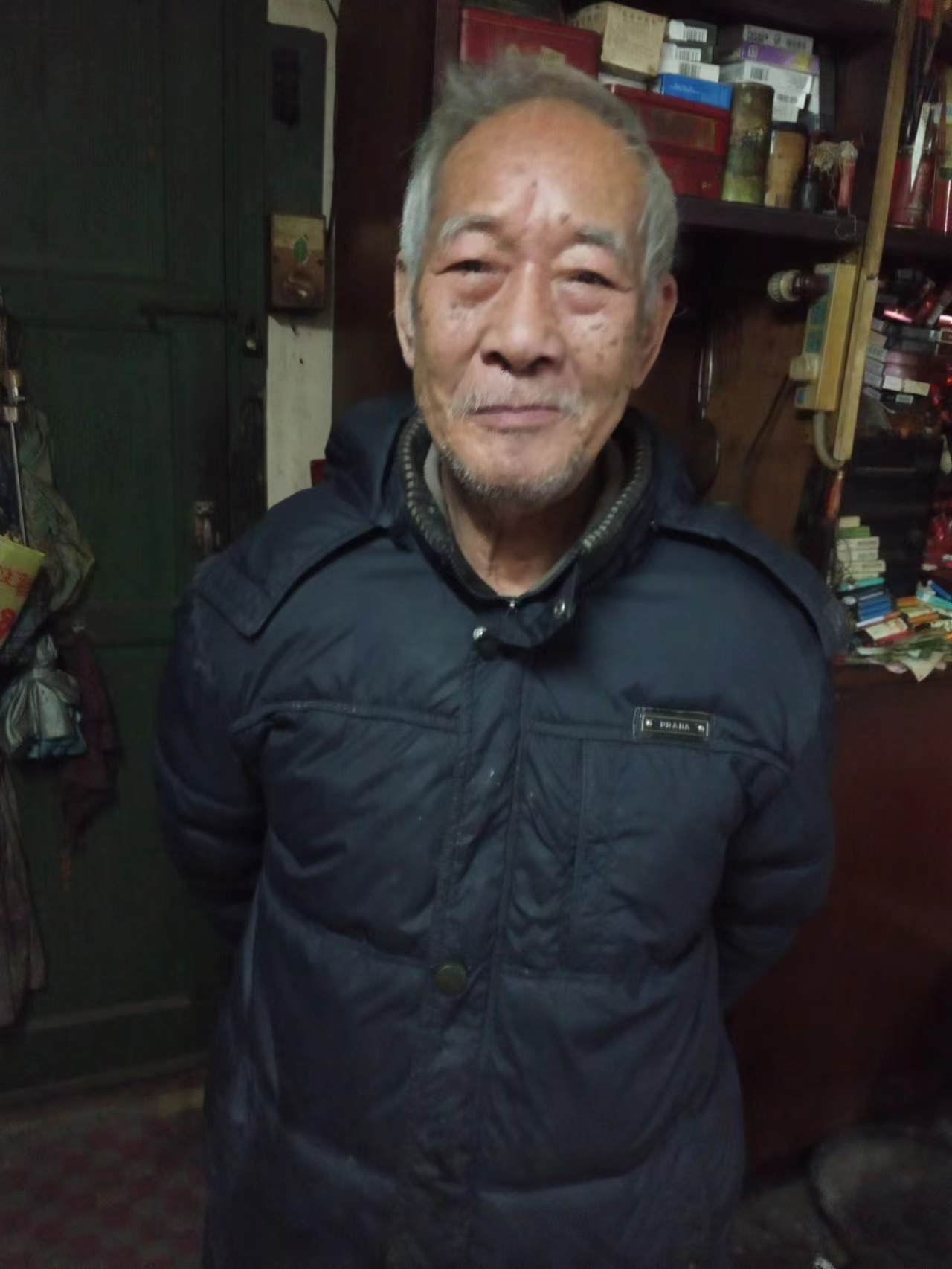 走失者照片 南宁急寻：七旬老人失联，穿绿色夹克...