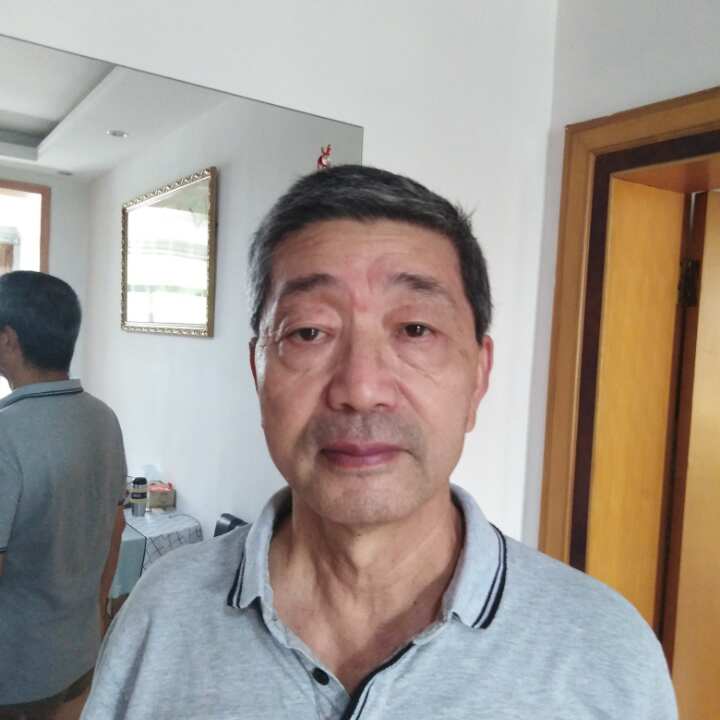 走失者照片 重酬十万寻找老人汪杰！！！