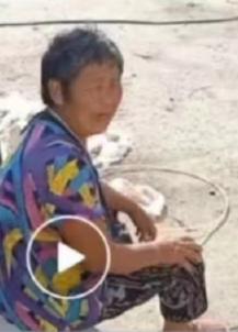 走失者照片 驻马店急寻：七旬老太失联，穿花衣裤...