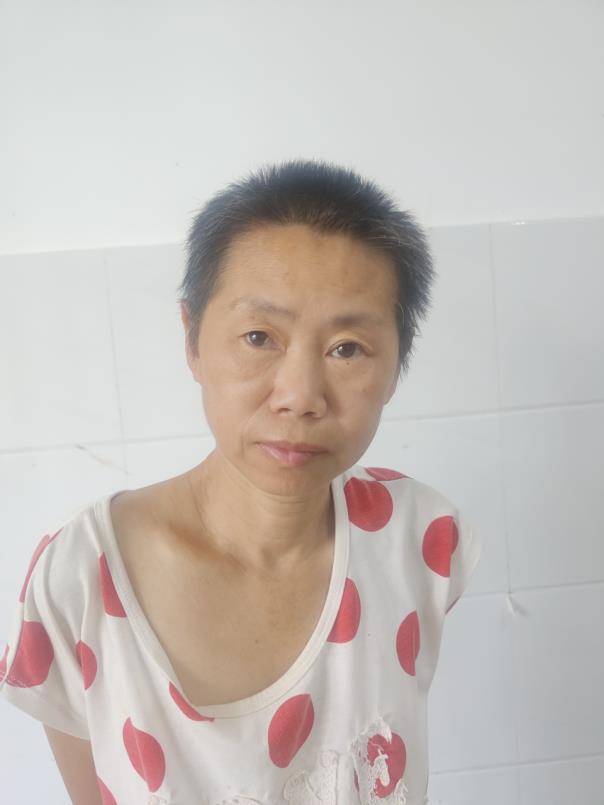 走失者照片 寻亲：阜阳中年女子被救助，高1米4...