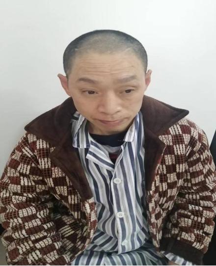走失者照片 毕节寻亲：五旬男子被救助，自述父亲...