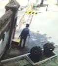 走失者照片 青岛急寻：八旬老人走失，患小脑萎缩...