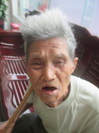 走失者照片 泸州寻亲：九旬老人被救助，自述叫冯...