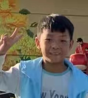 走失者照片 急寻：濮阳两姐弟失联，弟弟穿黑色上...