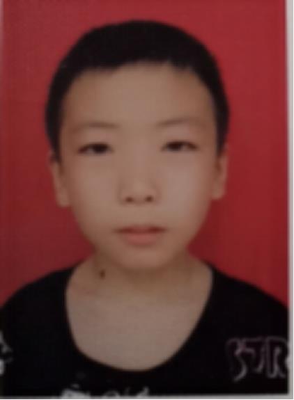 走失者照片 寻亲：10岁男孩在重庆被救助多年，...