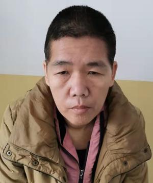 走失者照片 沂州寻亲：中年女子被救助，高1米5...