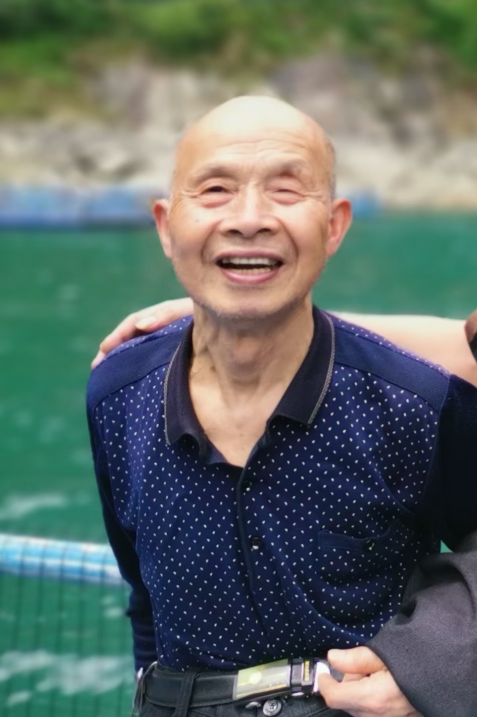 走失者照片 紧急寻人！郴州八旬老人失联，驼背，...