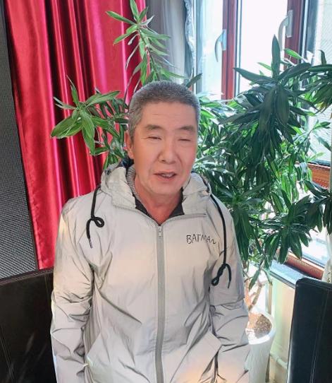 走失者照片 北京寻人！六旬老人走失，戴淡黄色帽...