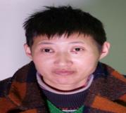 走失者照片 金华义乌寻亲：青年女子被救助，穿黄...