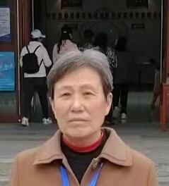 走失者照片 南阳急寻：六旬老太走失，穿黄色上衣...