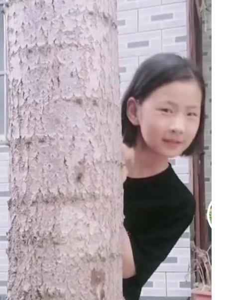走失者照片 女儿你在哪儿？郑州12岁女孩失联，...
