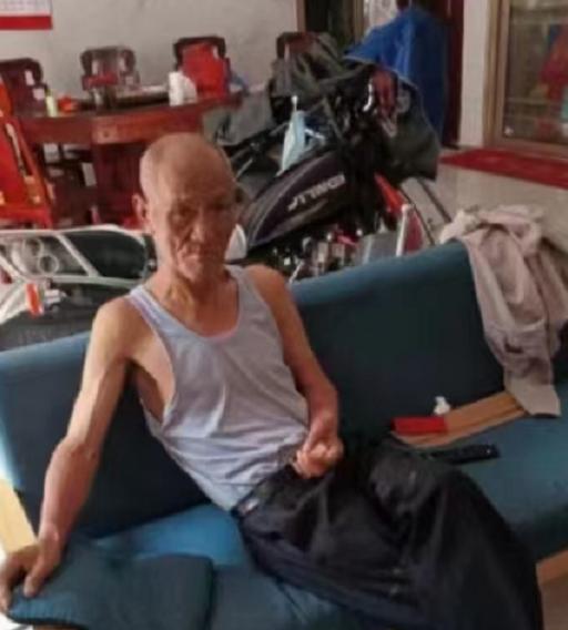 走失者照片 惠州急寻：六旬老人失联，高1米66...
