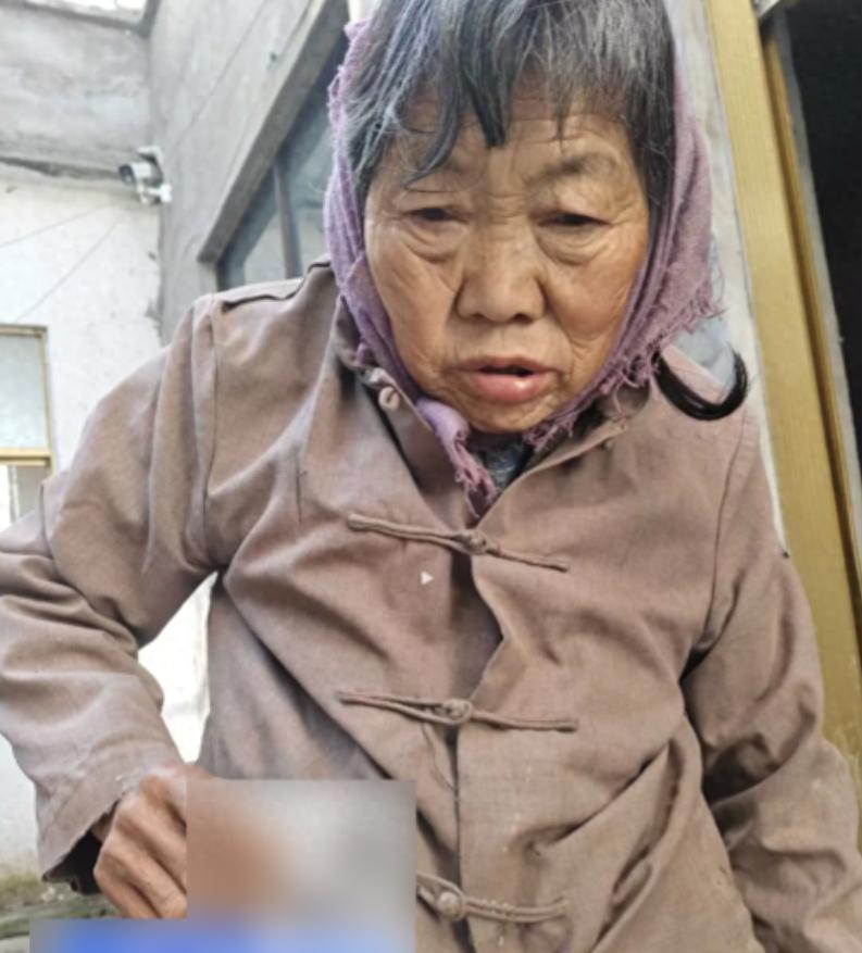 走失者照片 亳州市寻人：七旬老太走失，患精神障...
