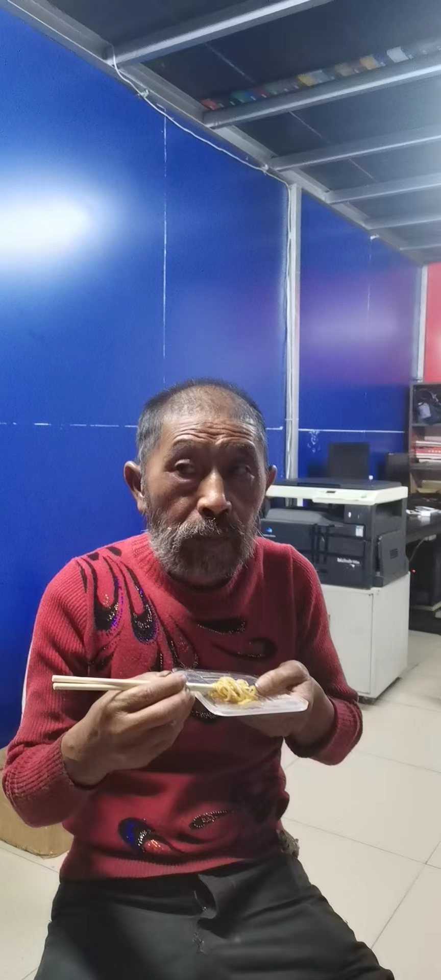 走失者照片 海南昌江县寻亲：五旬男子被救助，自...