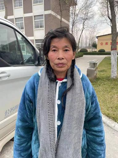 走失者照片 开封寻亲：五旬女子被救助，自述叫金...