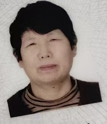 走失者照片 济南市寻人：六旬老太走失，穿黄底黑...