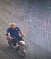 走失者照片 新乡寻人：六旬老人走失，患小脑萎缩...
