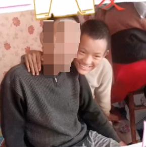 走失者照片 包头急寻：14岁男生失联，穿黑色秋...