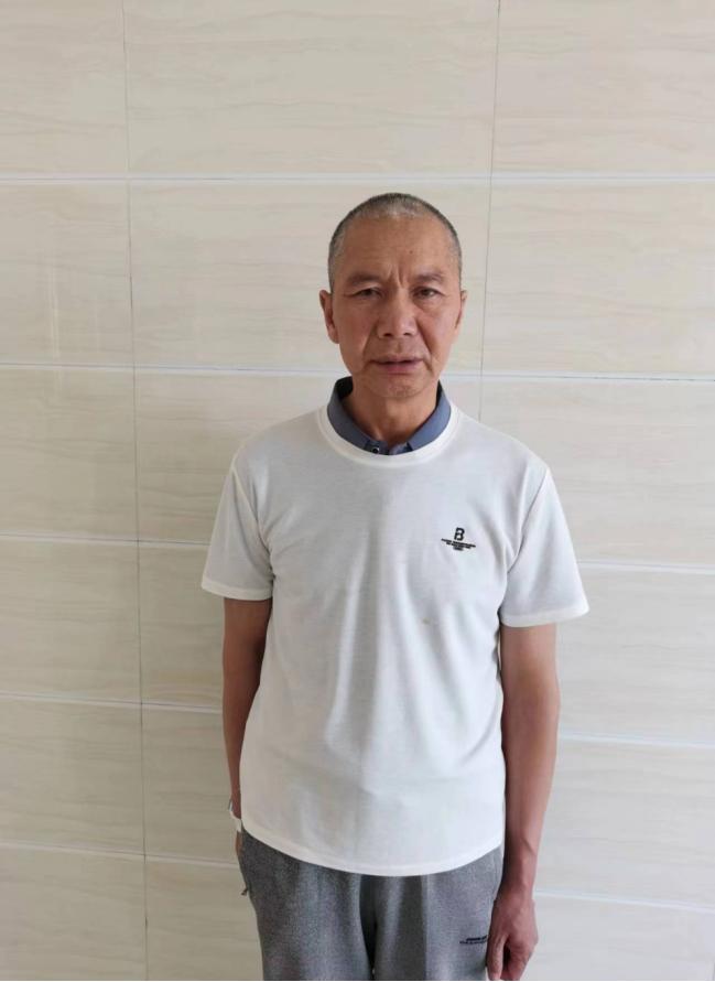 走失者照片 白银寻亲：五旬男子被救助，自述叫何...