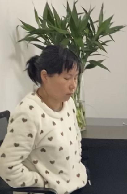 走失者照片 荆州急寻：洪湖青年女子走失，患精神...