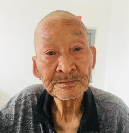 走失者照片 德阳绵竹寻亲：八旬老人被救助，自述...