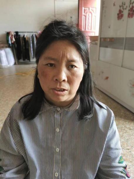 走失者照片 信阳寻亲：五旬女子被救助，高1米6...