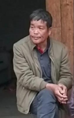 走失者照片 贵港急寻！六旬老人走失，穿灰色短袖...