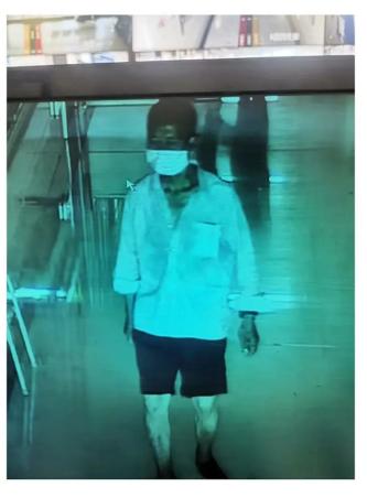 走失者照片 宝鸡急寻！五旬男子失联，穿灰白条长...