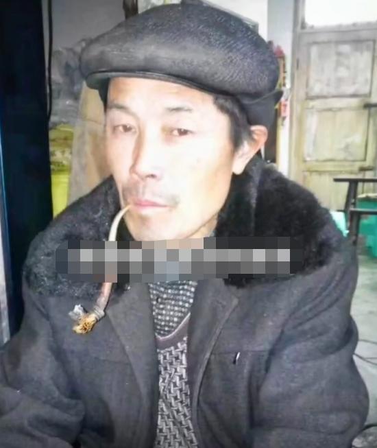 走失者照片 镇江丹阳急寻：六旬老人失联，穿藏青...