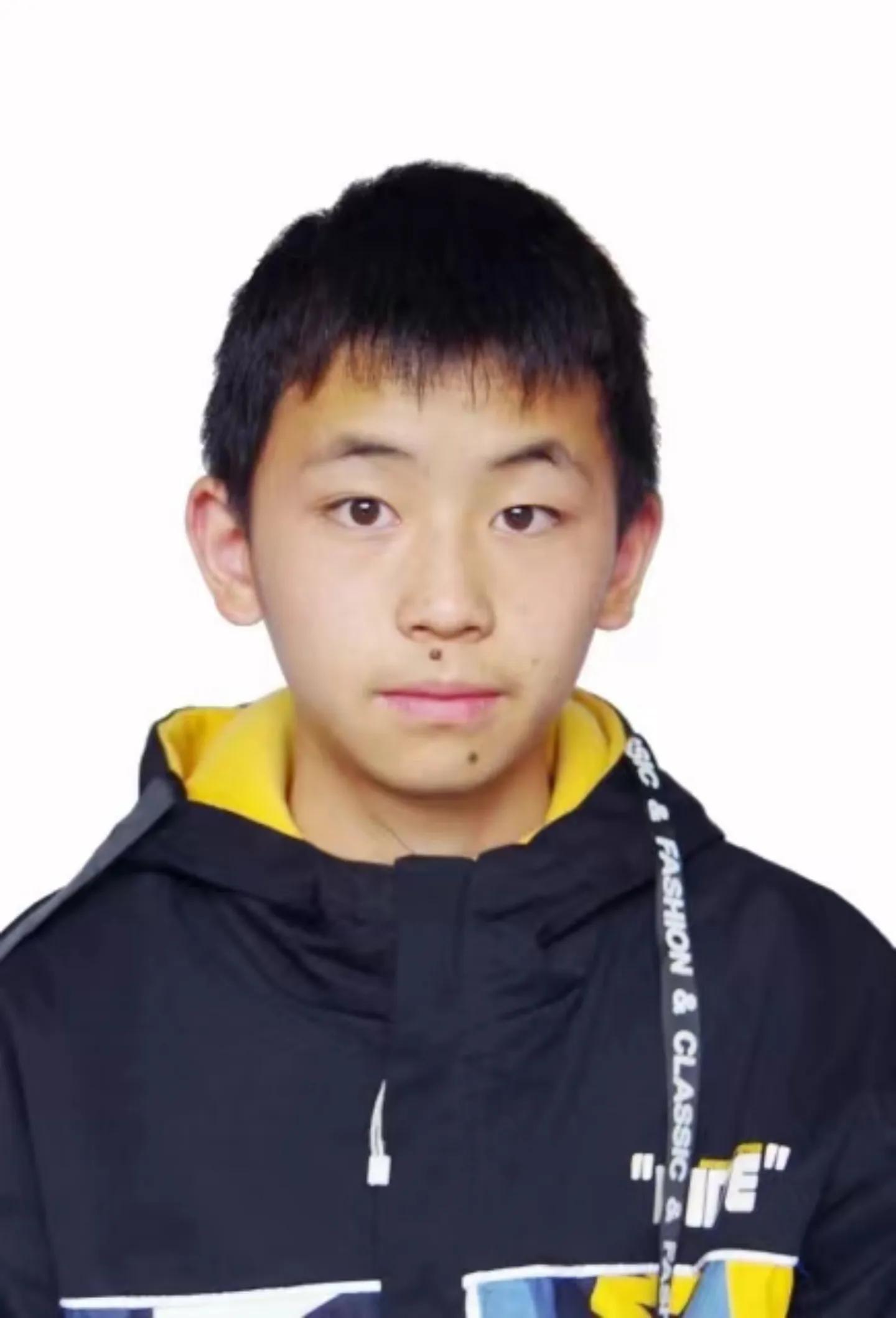 走失者照片 孩子你在哪儿？昆明安宁六年级男孩失...