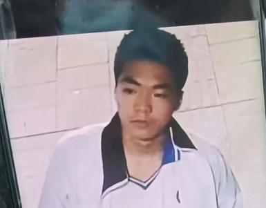 走失者照片 达州急寻：16岁男孩失联，穿白色带...