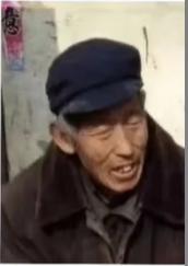 走失者照片 商丘寻人：七旬老人失联，戴白色草帽...