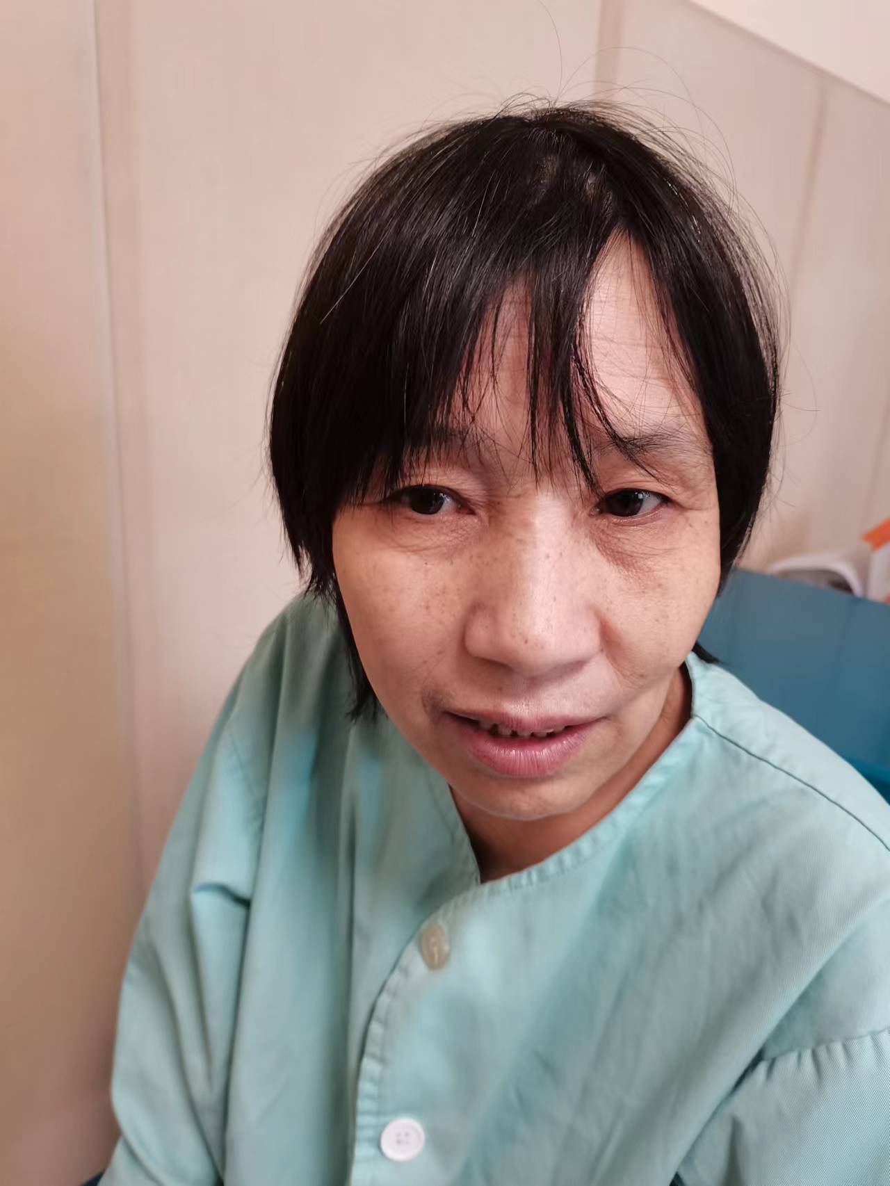 走失者照片 天津寻亲：中年女子被救助数年，自述...