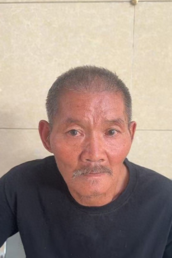 走失者照片 金华市寻亲：六旬老人被救助，系聋哑...