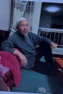 走失者照片 临夏州寻人：七旬老人走失，穿深蓝色...