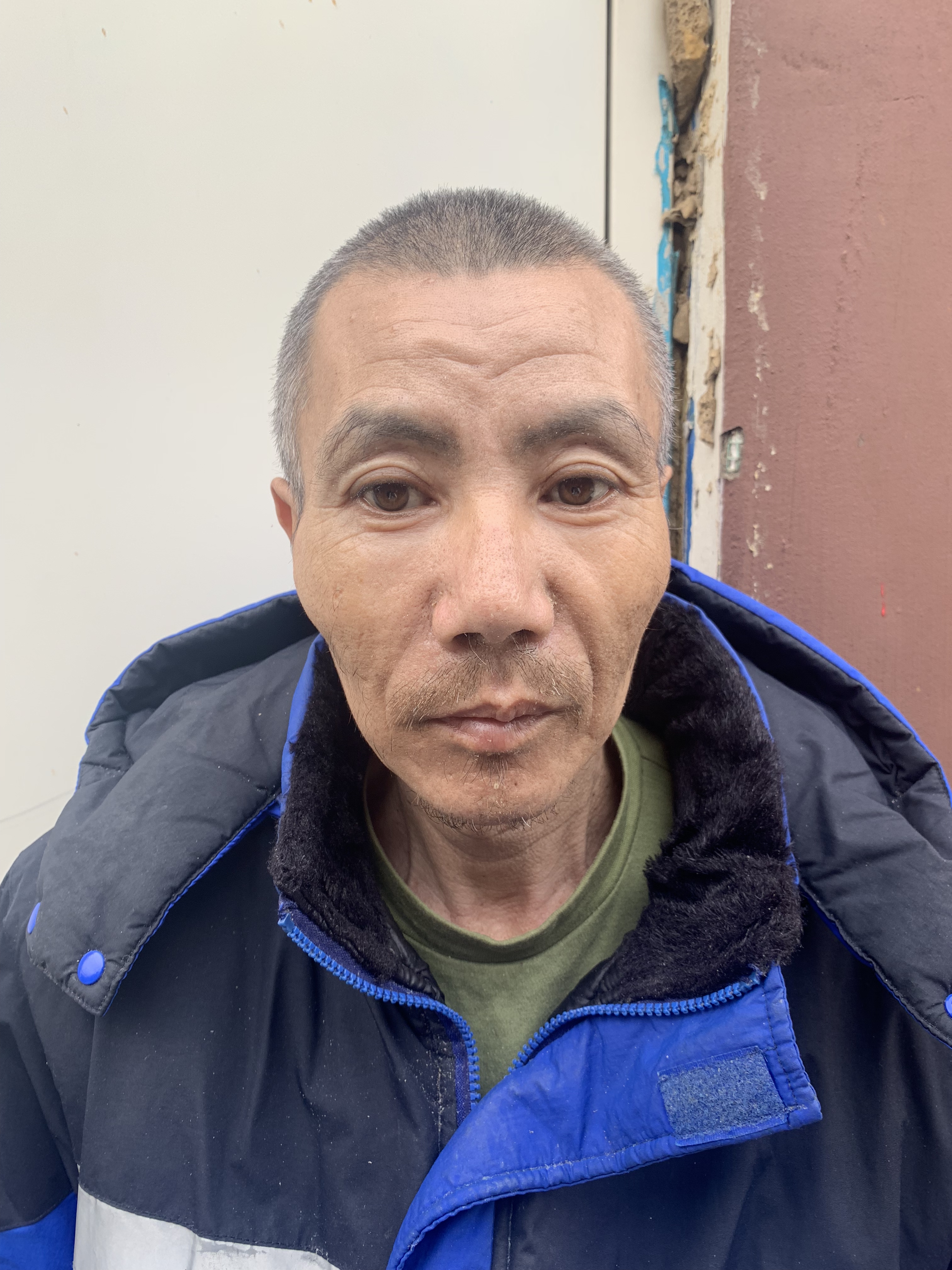 走失者照片 铁岭寻亲：五旬男子被救助，言语障碍...