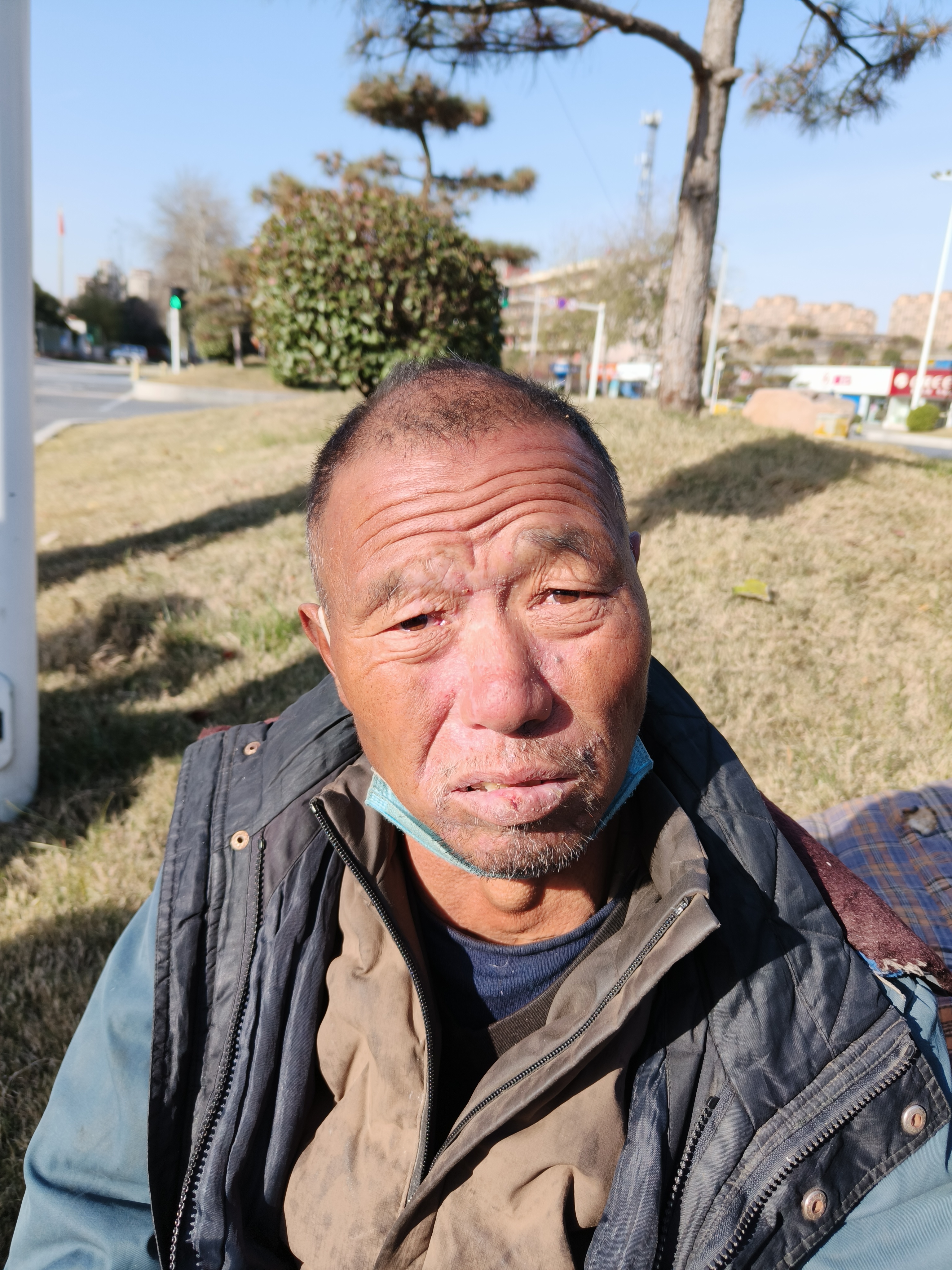 走失者照片 安阳急寻：七旬老人失联，穿蓝色棉衣...