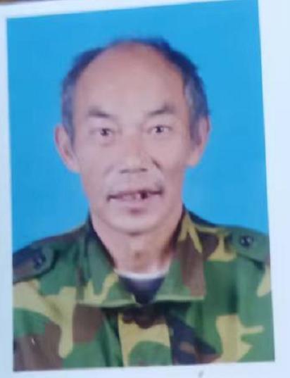 走失者照片 洛阳急寻：六旬老人失联，穿蓝色衣服...