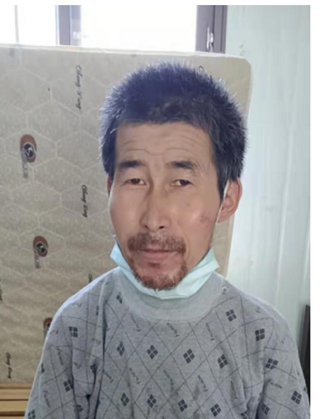 走失者照片 池州寻亲：五旬男子被救助，自述别人...