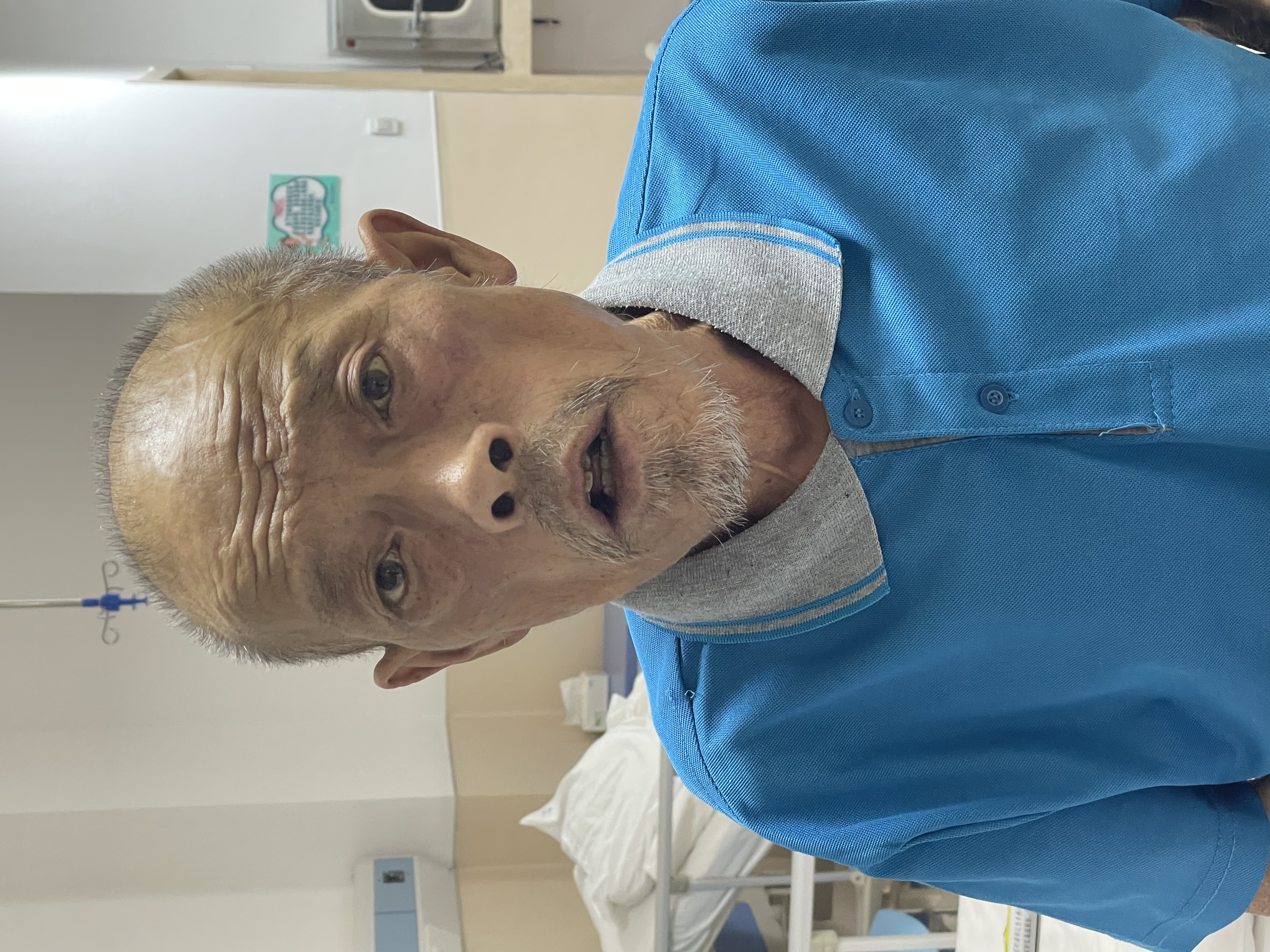 走失者照片 贵阳寻亲：六旬老人被救助，自述叫刘...