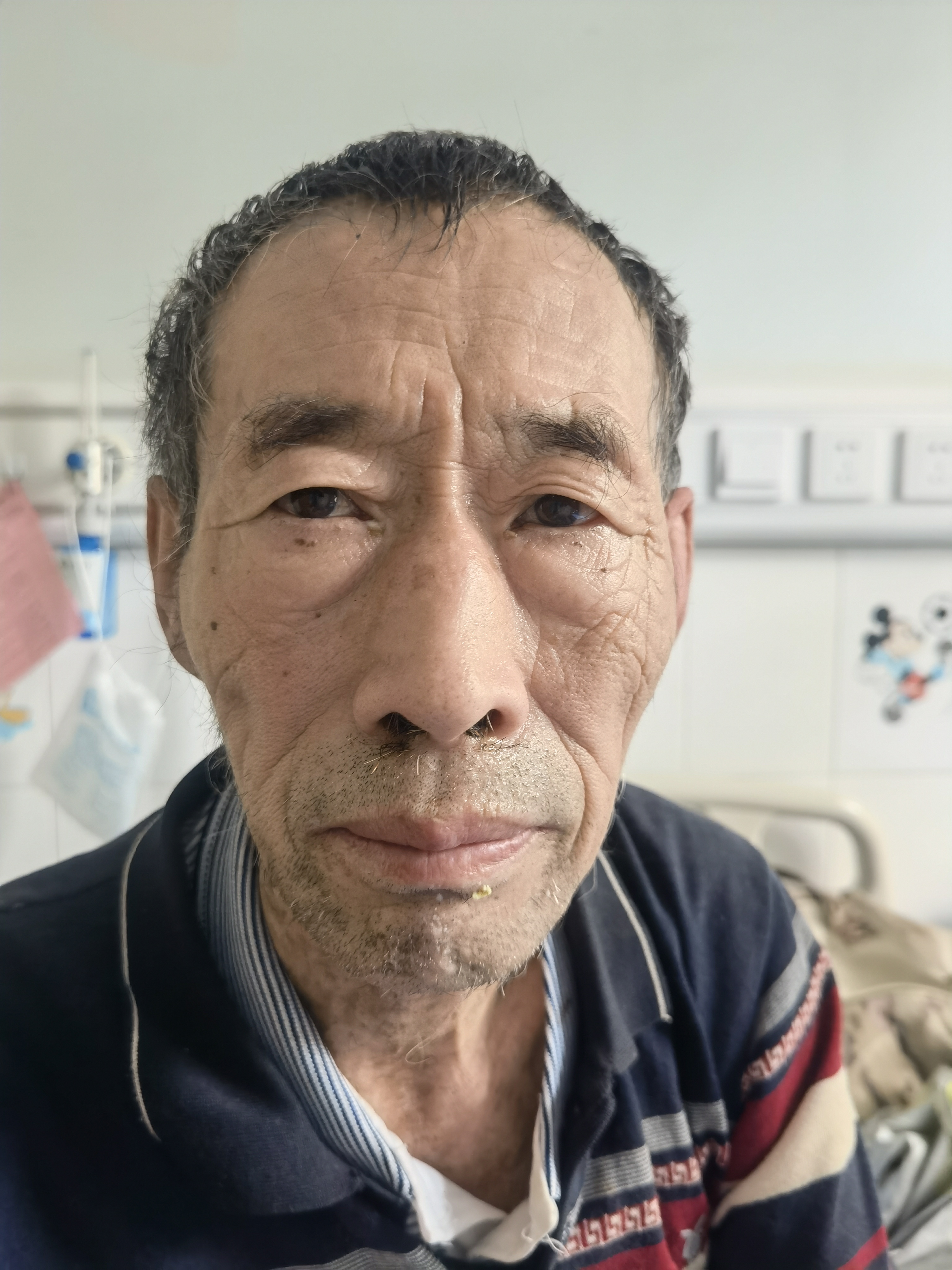 走失者照片 长沙寻亲：七旬老人被救助，自述叫谢...