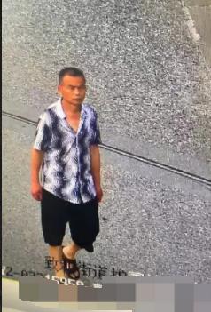 走失者照片 成都彭州急寻：六旬老人失联，穿花短...