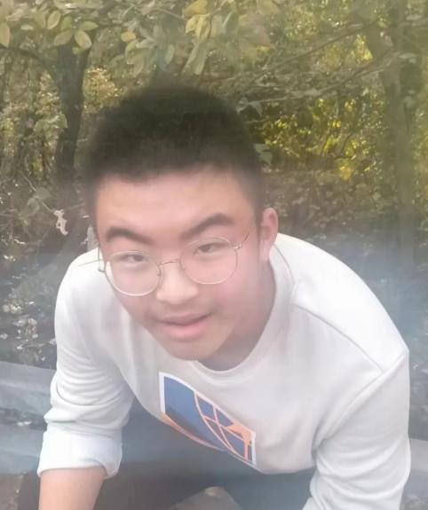 走失者照片 孩子快回家！泰州兴化15岁男孩失联...