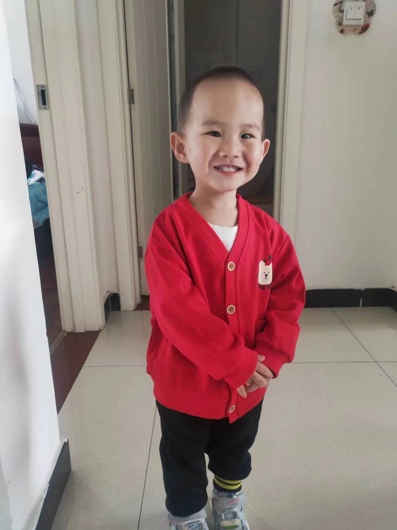 走失者照片 承德寻亲：2岁男童被救助，被发现时...