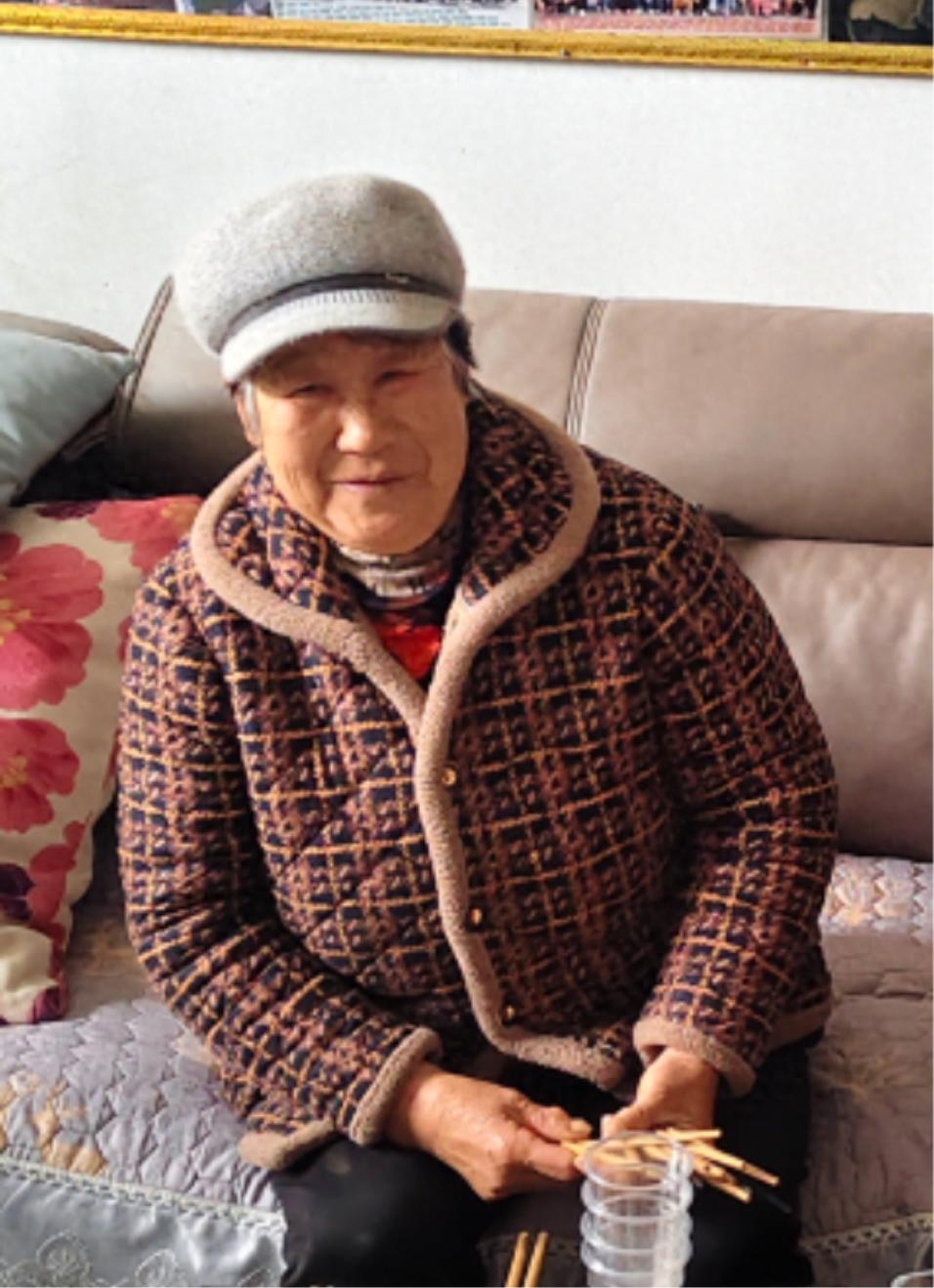 走失者照片 邢台市寻人：六旬老太走失，穿红色上...