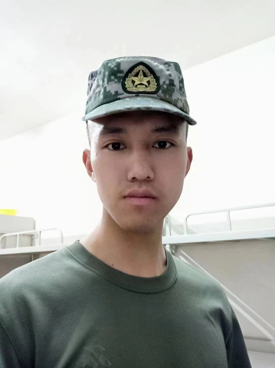 走失者照片 贵港桂平急寻！青年退伍军人走失，因...